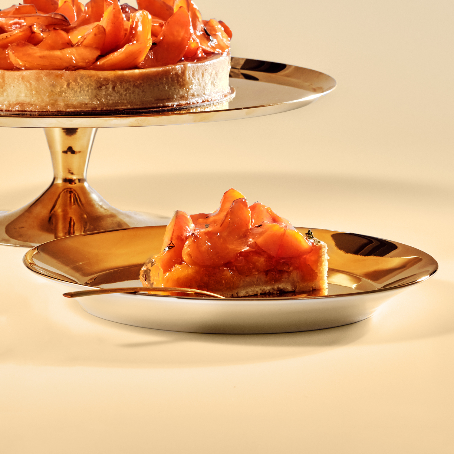kategoria Ciasta, produkt na obrazku to NOWOŚĆ! MORELOWA TARTA